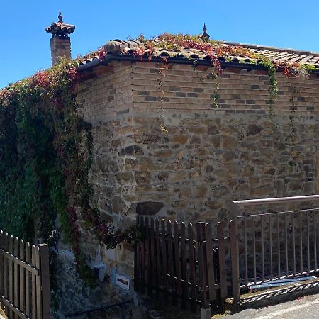 La Casa Del Farero Lejlighed San Esteban de Pravia Eksteriør billede